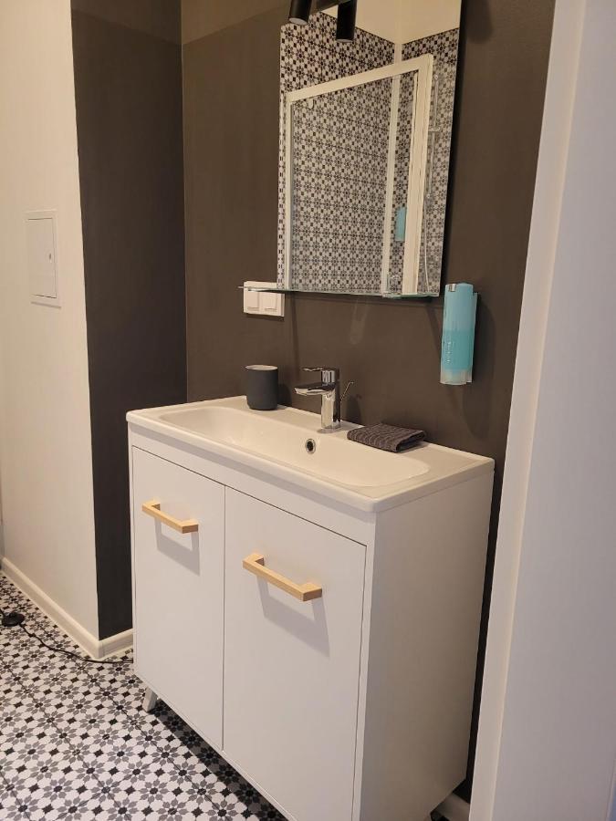 16 Apartamenty Ptak Szpital Matki Polki Szpital Kopernika Mandoria Orientarium Atlas Arena Plac Zabaw - Zamojska 20A M16 Parking Łódź Eksteriør billede