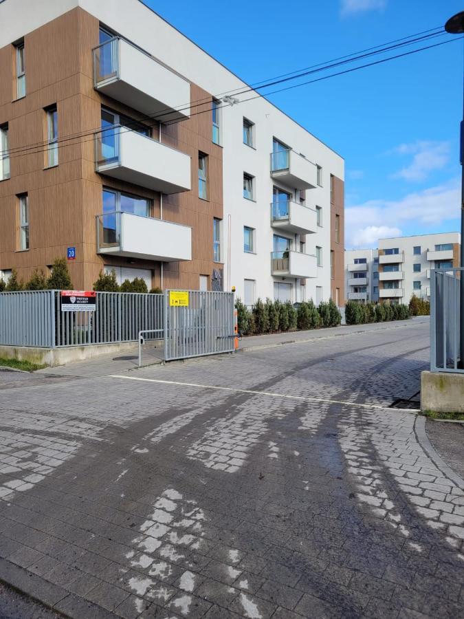 16 Apartamenty Ptak Szpital Matki Polki Szpital Kopernika Mandoria Orientarium Atlas Arena Plac Zabaw - Zamojska 20A M16 Parking Łódź Eksteriør billede