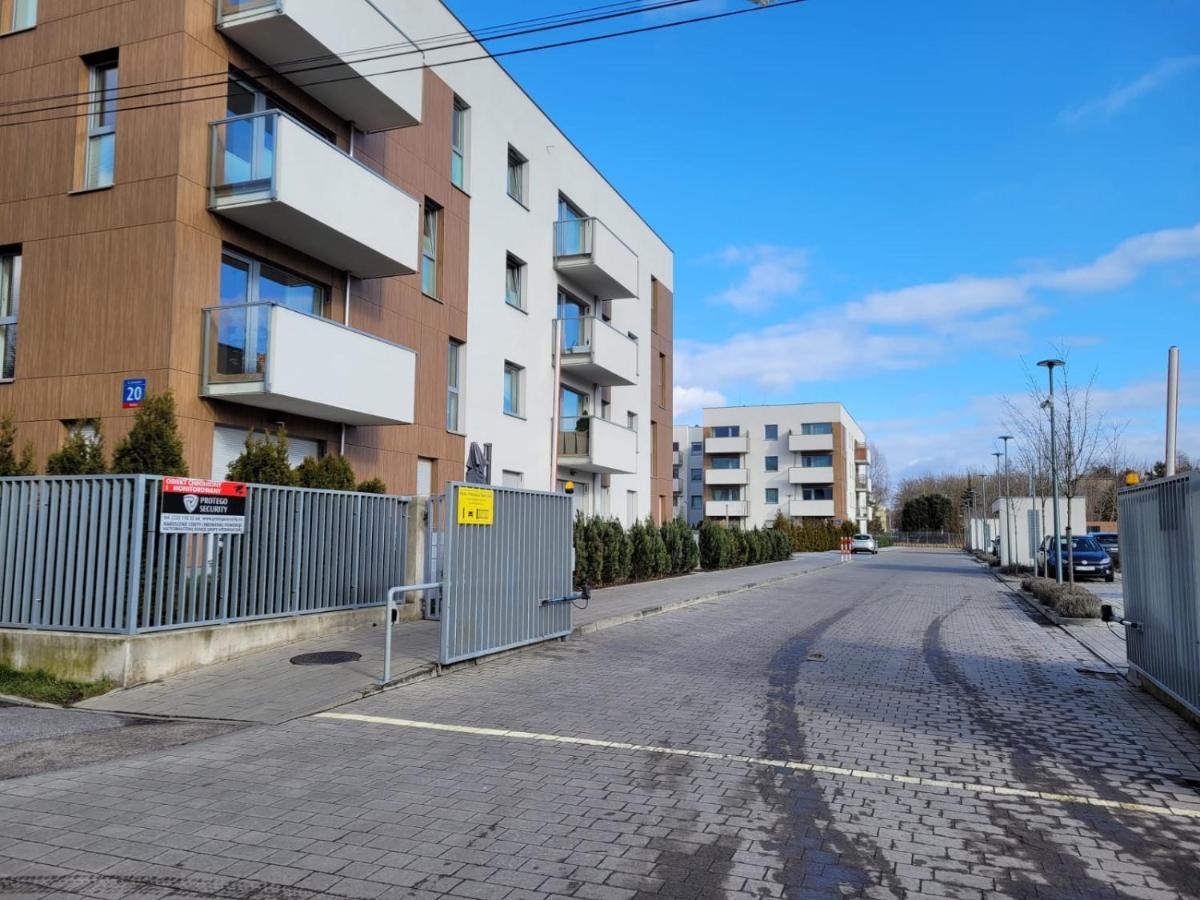 16 Apartamenty Ptak Szpital Matki Polki Szpital Kopernika Mandoria Orientarium Atlas Arena Plac Zabaw - Zamojska 20A M16 Parking Łódź Eksteriør billede